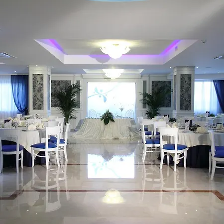 Costa Azzurra Szálloda 3*